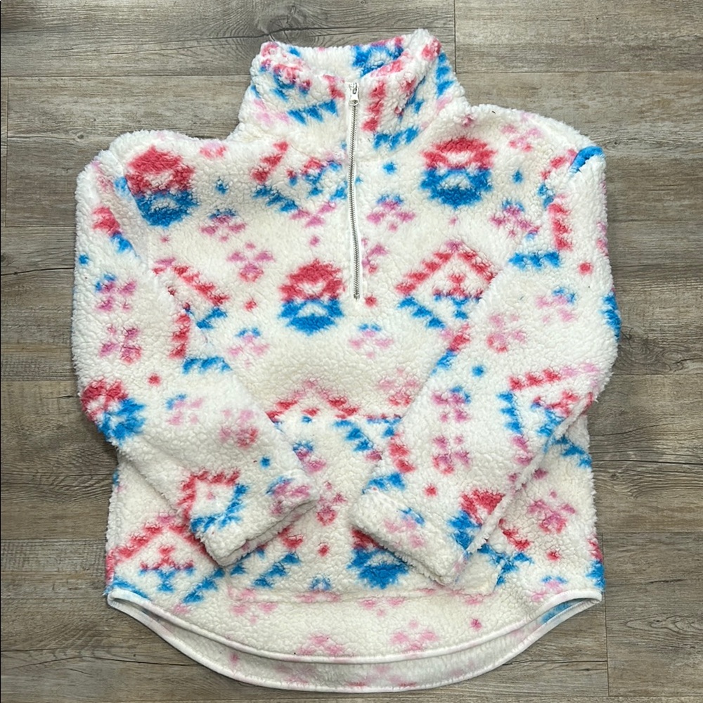 Cozy Fleece Pullover with Colorful Pattern